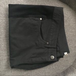 Eileen Fisher two tone black and grey pants. L